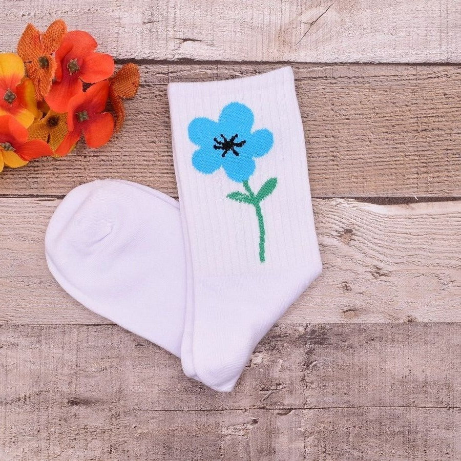 Minimal Garden Womens Flower Socks Blue on White Gift Packaged