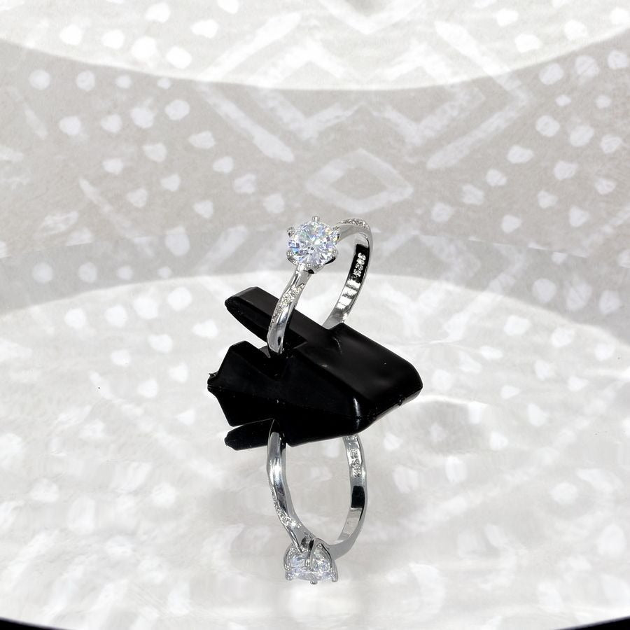 Sophie Shay Solitaire Ribbon Accent 925 Sterling Silver Ring Size 8