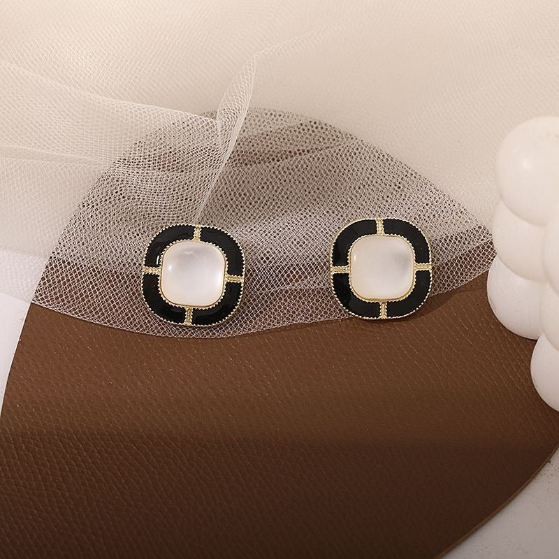 Valeri Ann Elegant Composure Square Stud Earrings Black Cream Gold Gift Packaged