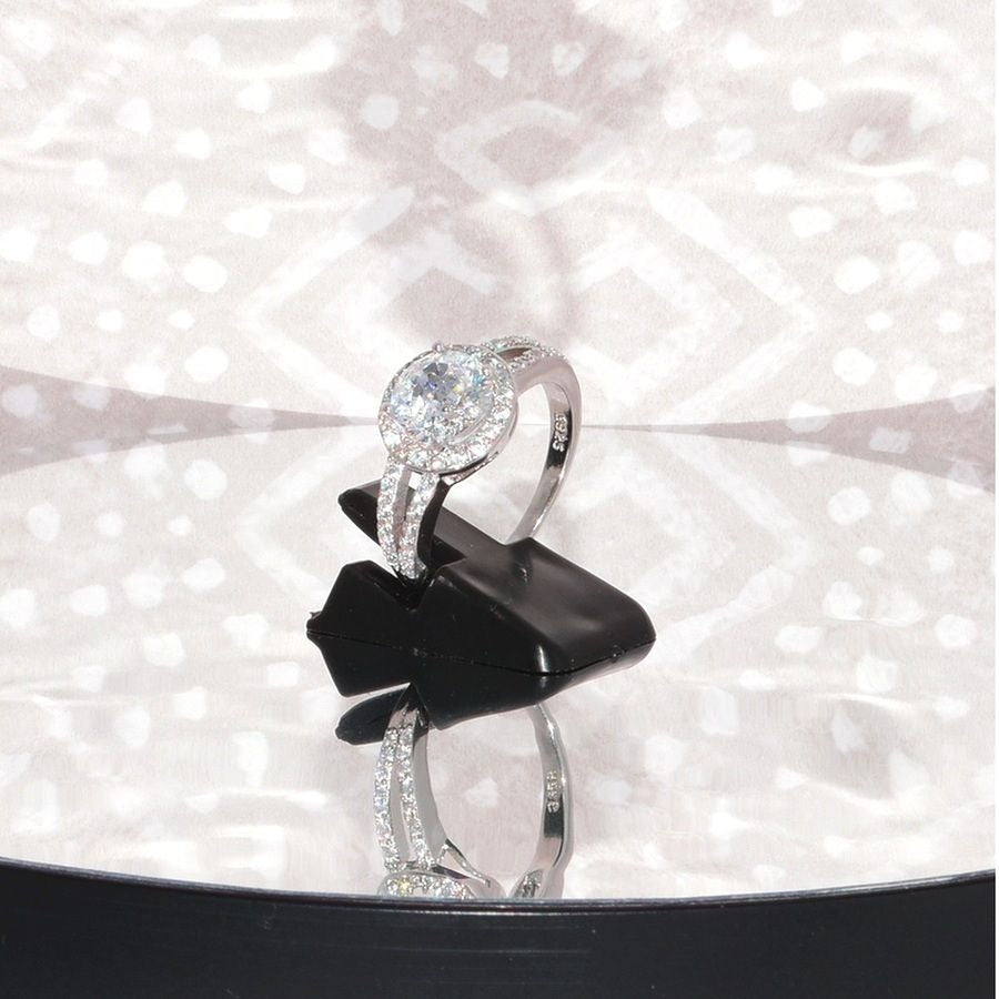 Victoria Halo Cubic Zirconia 925 Sterling Silver Ring Size 8