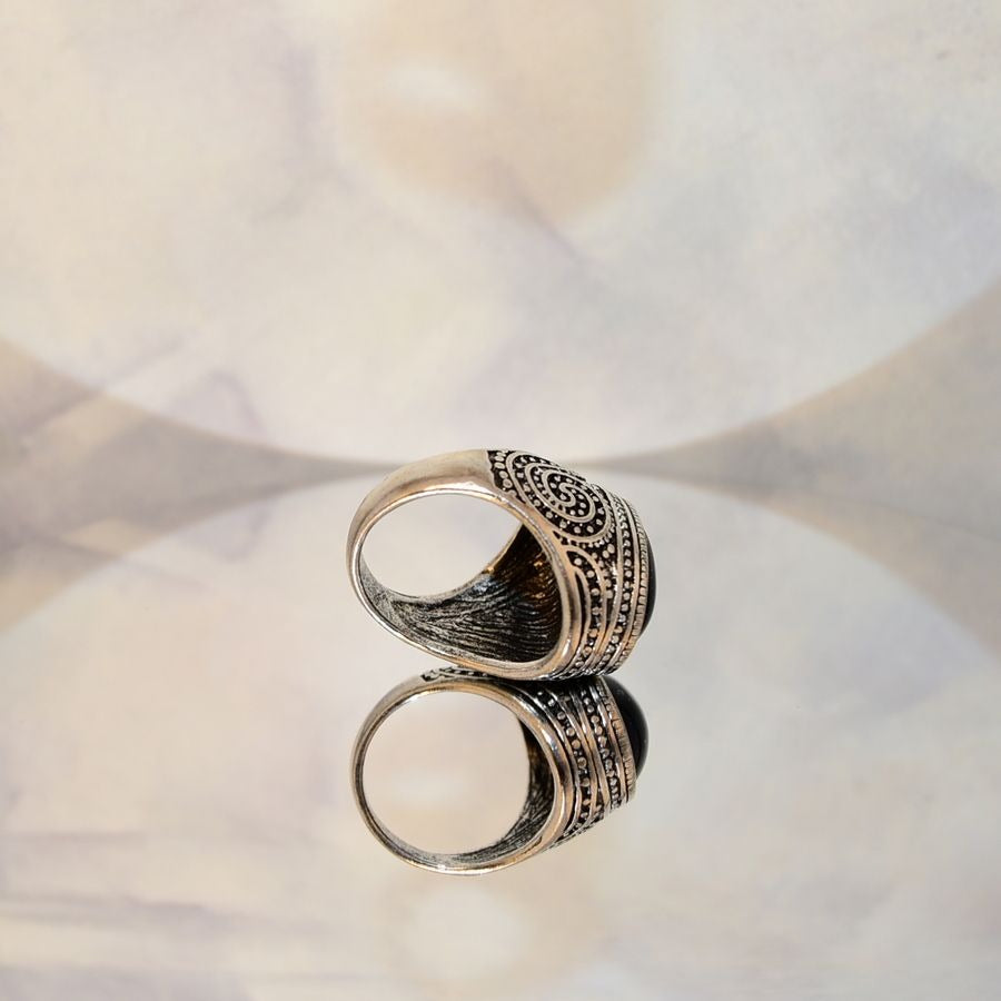Kye Seafaring Etched Silver Ring Deep Blue Goldstone Simulate