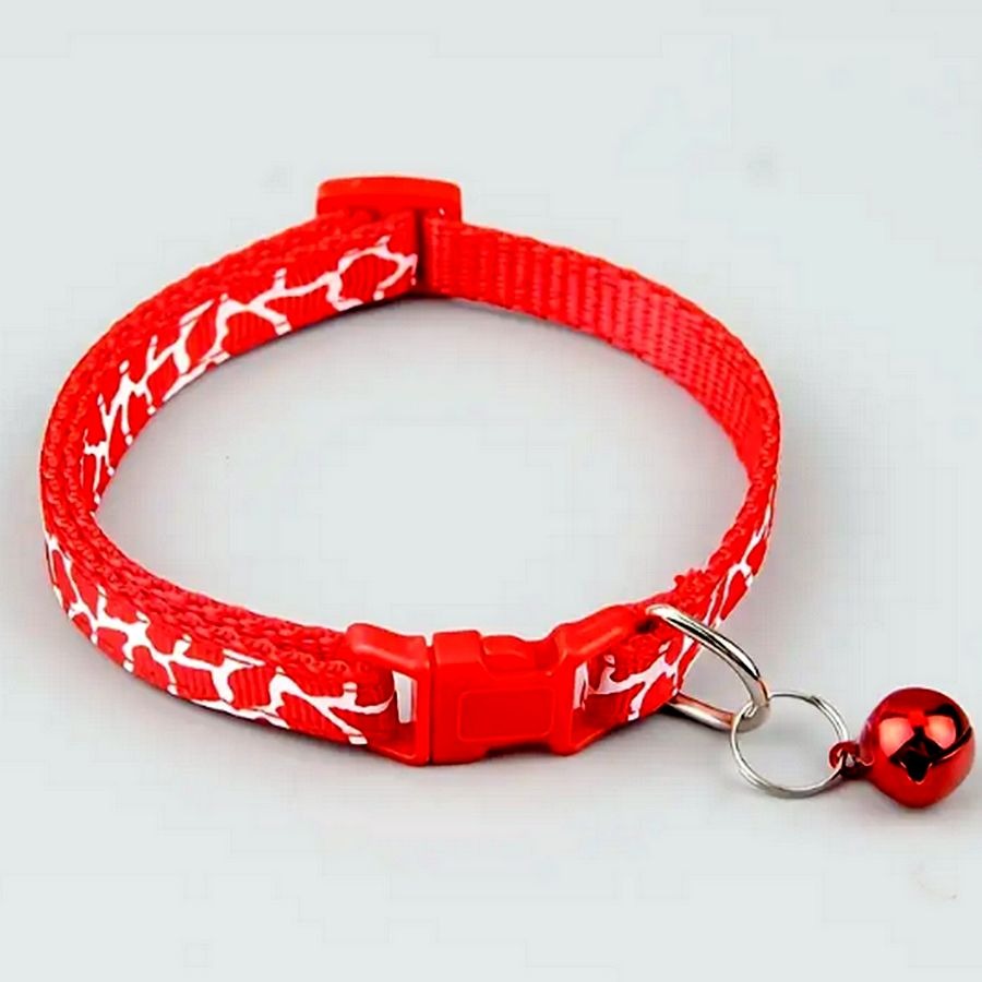 Belen Kutest Red Giraffe Pattern Cat Collar with Bell and Toys Gift Packaged