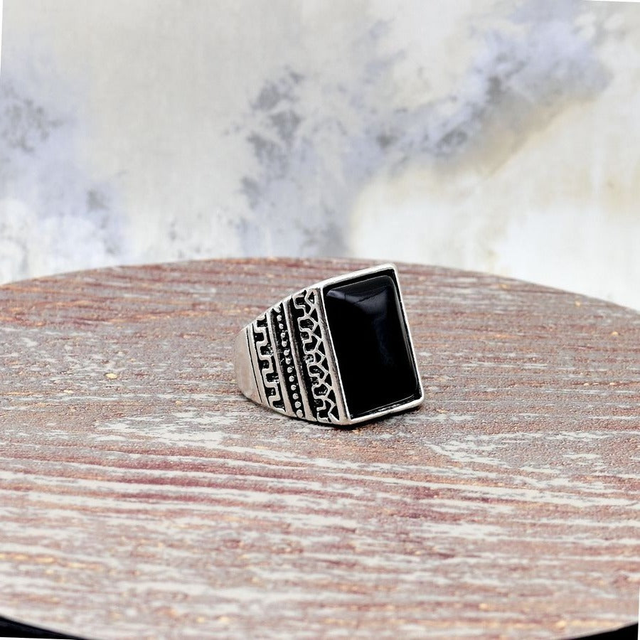 Erick Tapestry Mens Size 8.5 Square Black Onyx Etched Silver Silver Ring