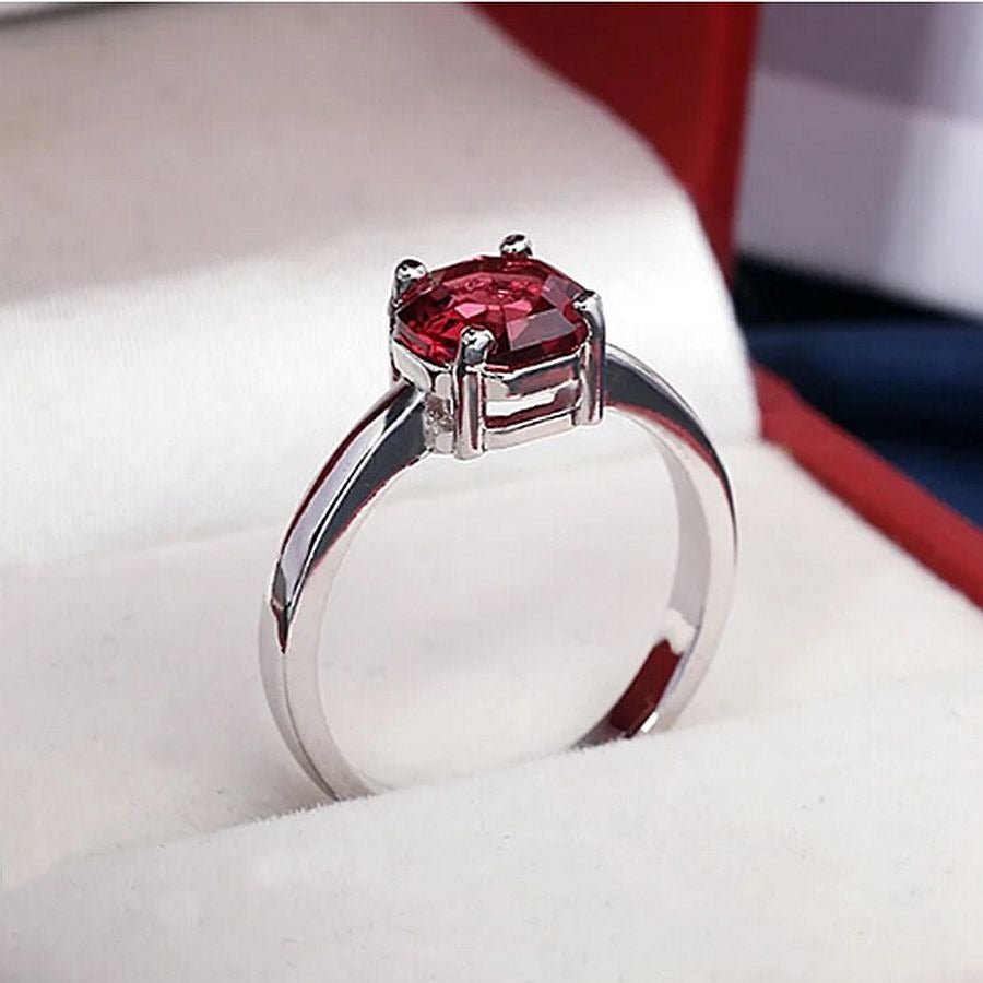 Cecilia Rose Womens Size 8 Red Octagon Crystal Silver Ring Gift Boxed