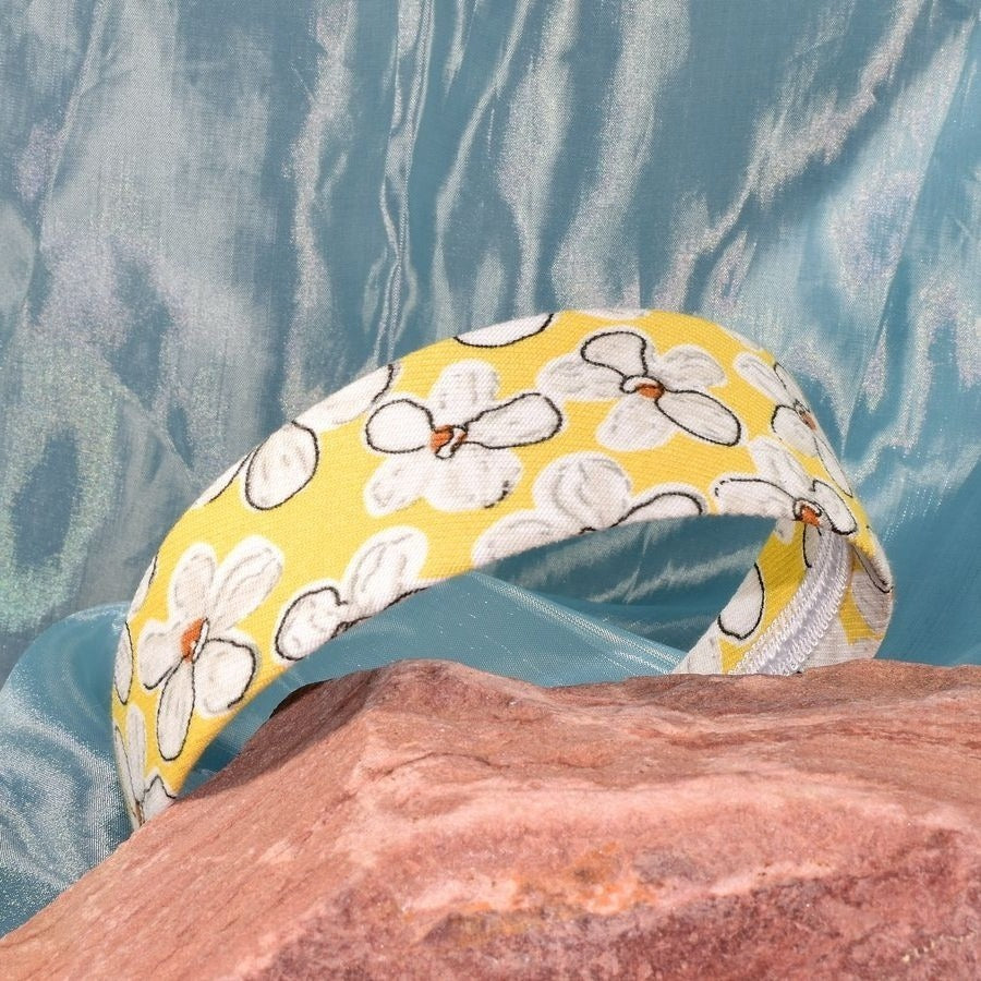 Raelynn Chris Artistic Flowers on Yellow Floral Pattern Headband Gift Packaged