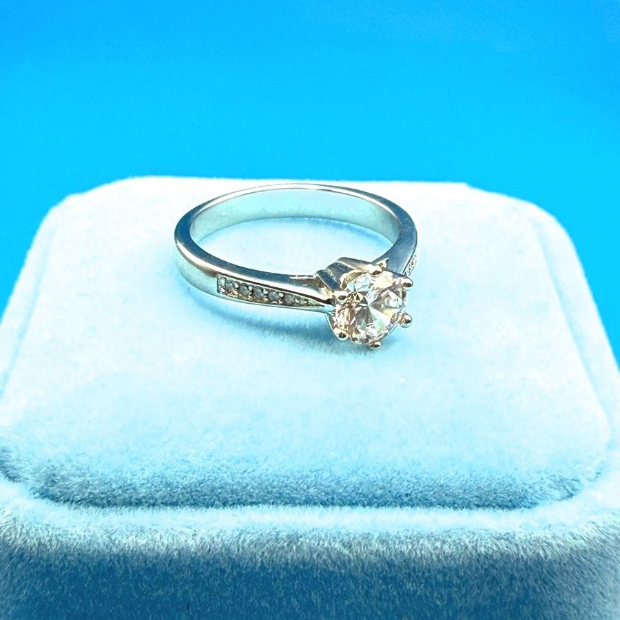 Dayani Lynn Accented Solitaire CZ Sterling Silver Plated Ring Size 6 Gift Boxed