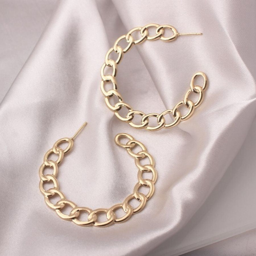 Alyssa Leanna Gold Stationary Link Design Hoop Post Earrings