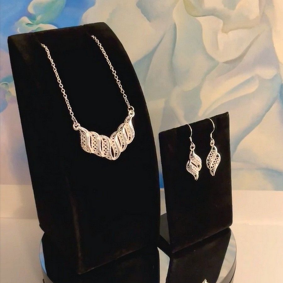 Valery Tianna Sterling Silver Imperial Necklace Earrings Gift Set