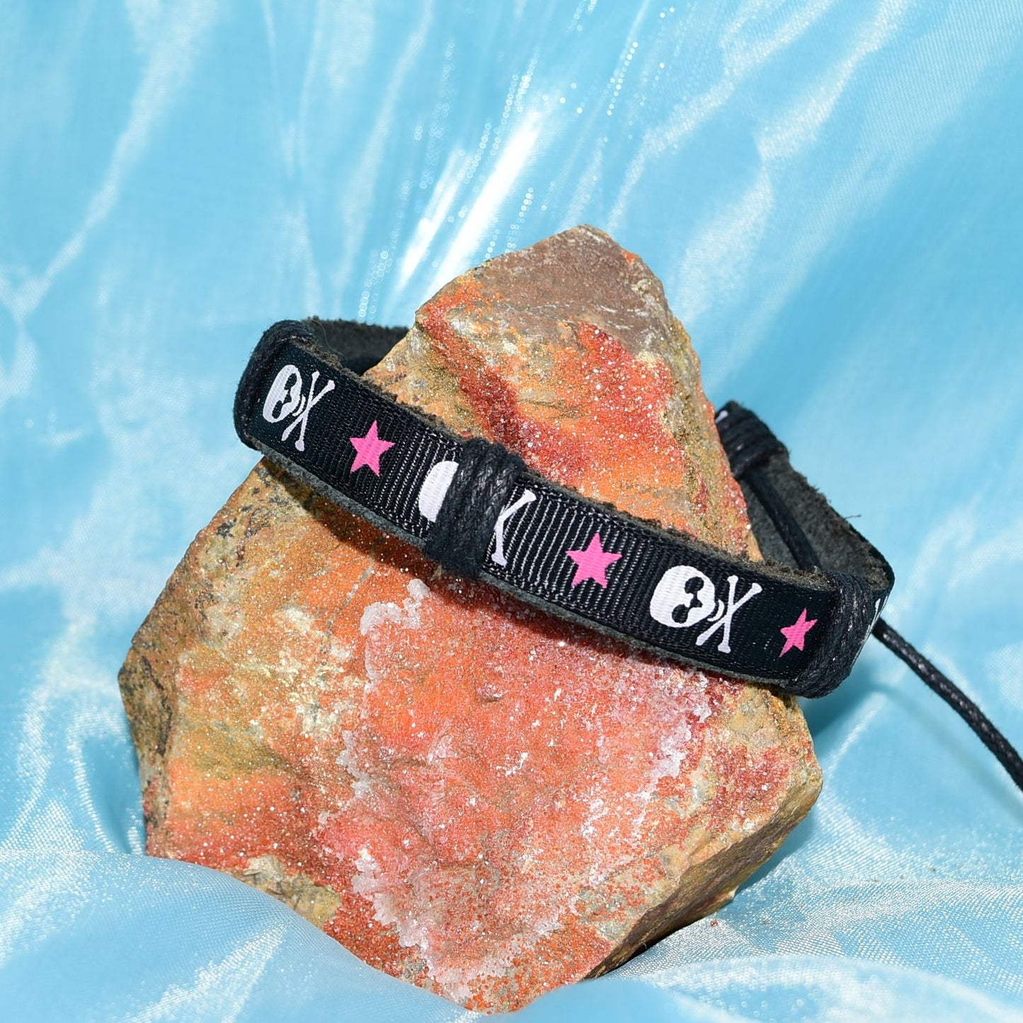 Rey Ribbon Leather Tie Bracelet Skull Crossbones Pink Star Womens Gift Packaged
