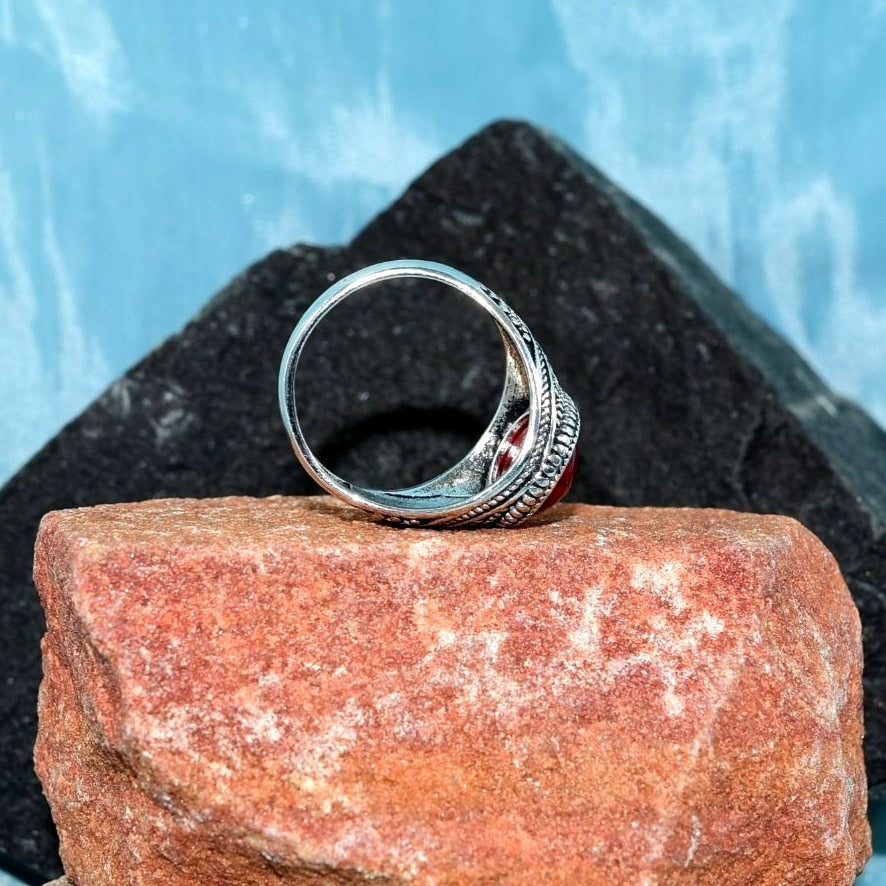 Saddlebred Mens Oval Red Turquoise Etched Silver Ring Size 9