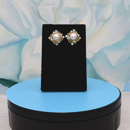 Vienna Swirl Vanilla Cream Pearl Earrings