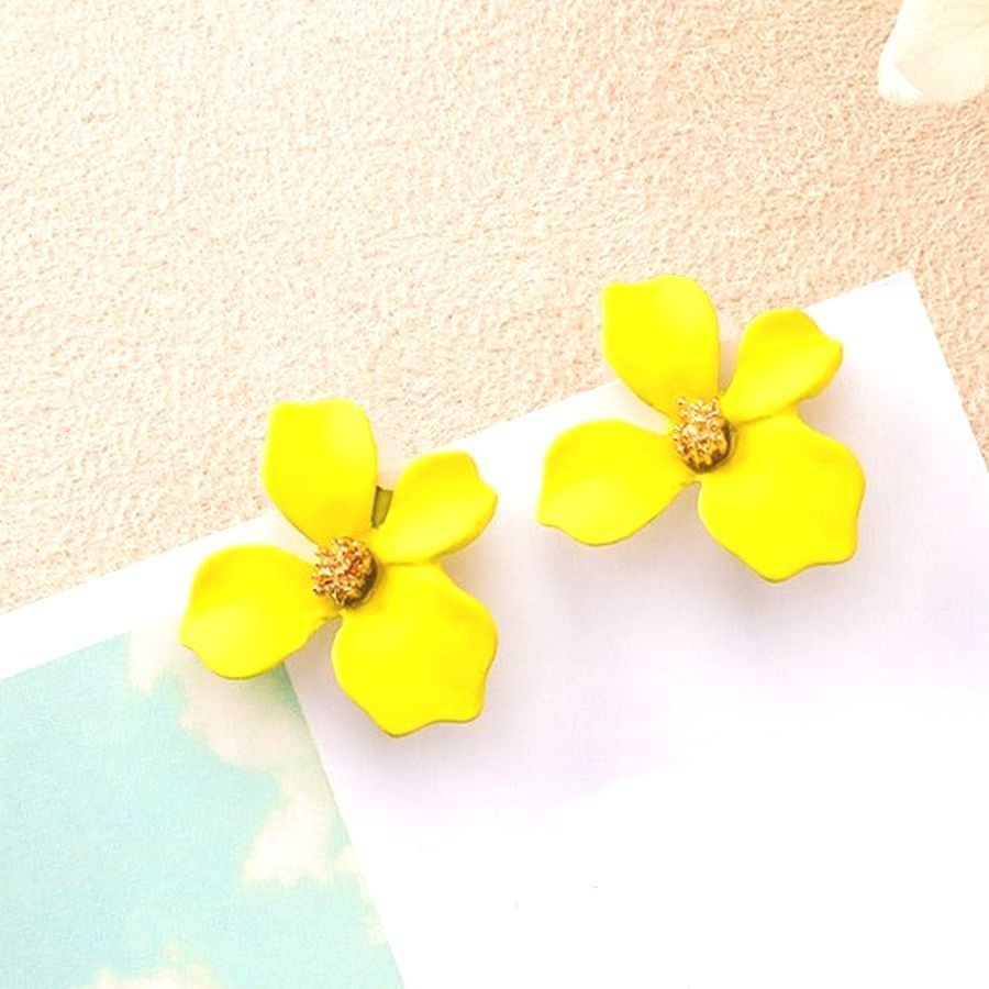 Collette Blooms Flower Petal Stud Earrings Sweet Yellow