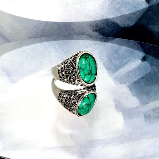 Amore Exalt Mens Green Turquoise Etched Silver Ring Size 7.5