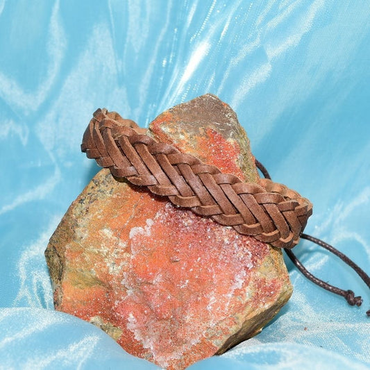Delta Weathered Weaved Sliding Tie Leather Bracelet Tan Gift Packaged
