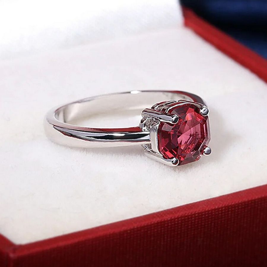 Cecilia Rose Womens Red Octagon Crystal Silver Ring Size 8 Gift Boxed