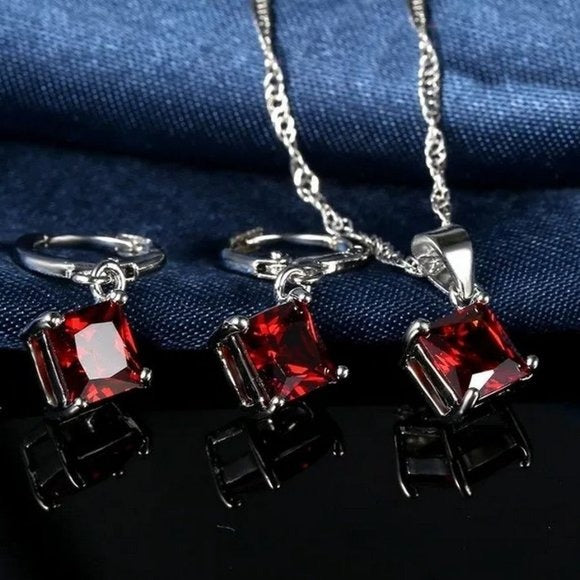 Mia Sincerity Red Garnet 925 Sterling Silver Necklace Gift Boxed