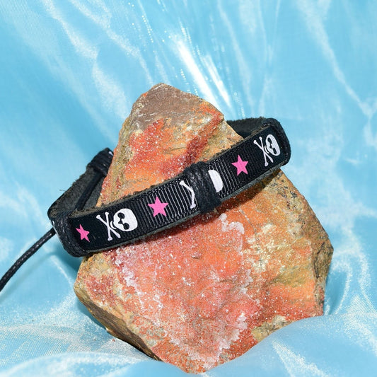 Rey Ribbon Leather Tie Bracelet Skull Crossbones Pink Star Womens Gift Packaged