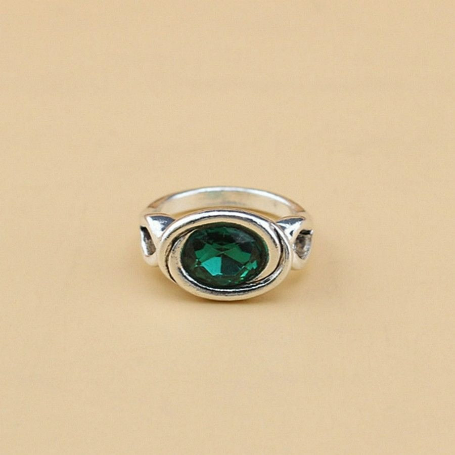 Zalia Oval Modern Silver Ring with Emerald Green Colored Crystal Size 8 Gift Box