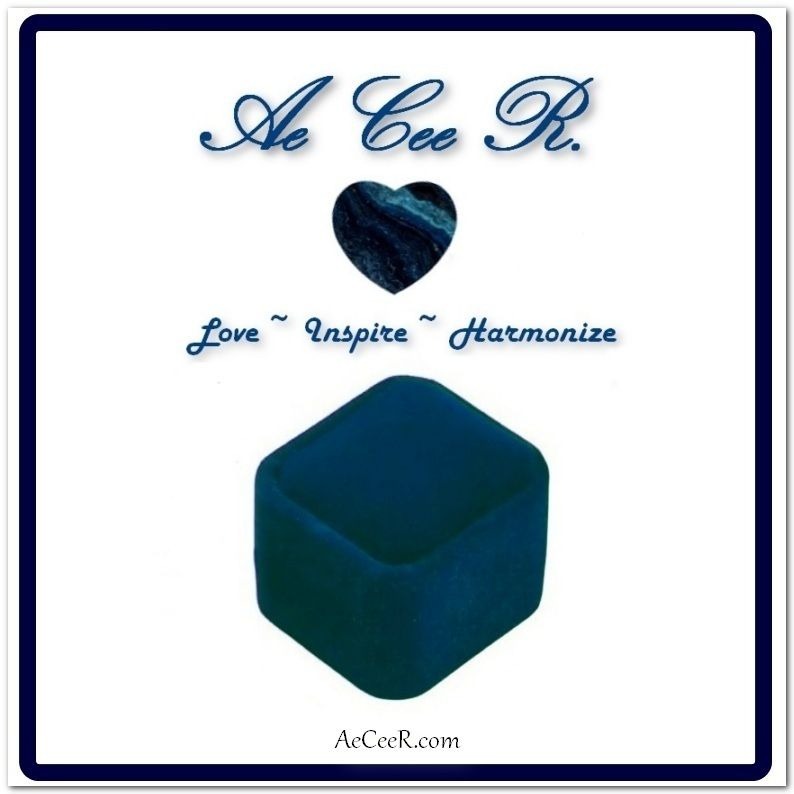 Emmalynn Sapphire-Blue Crystal Silver Cocktail Ring Size 7.5 Gift Boxed